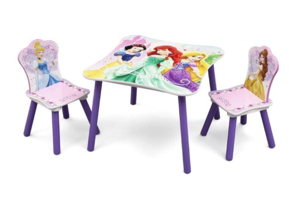 tavolo-sedie-legno-principesse-disney-cameretta-bambine_2_-cirinaro-marta